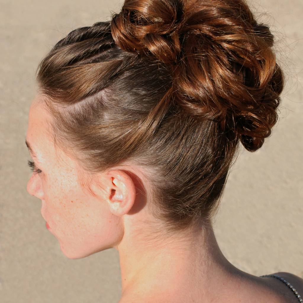 pelo rocogido de novia para boda